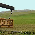 Sandbed Cottage, Fell End A Characterful With Walks From The Door Over The Howgills Holiday home *