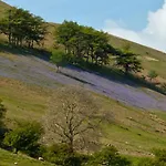 Feriehus Sandbed Cottage, Fell End A Characterful With Walks From The Door Over The Howgills