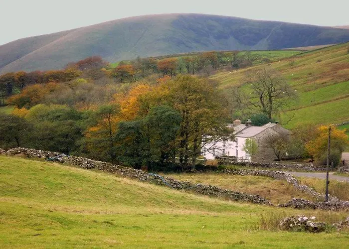 Sandbed Cottage, Fell End A Characterful With Walks From The Door Over The Howgills